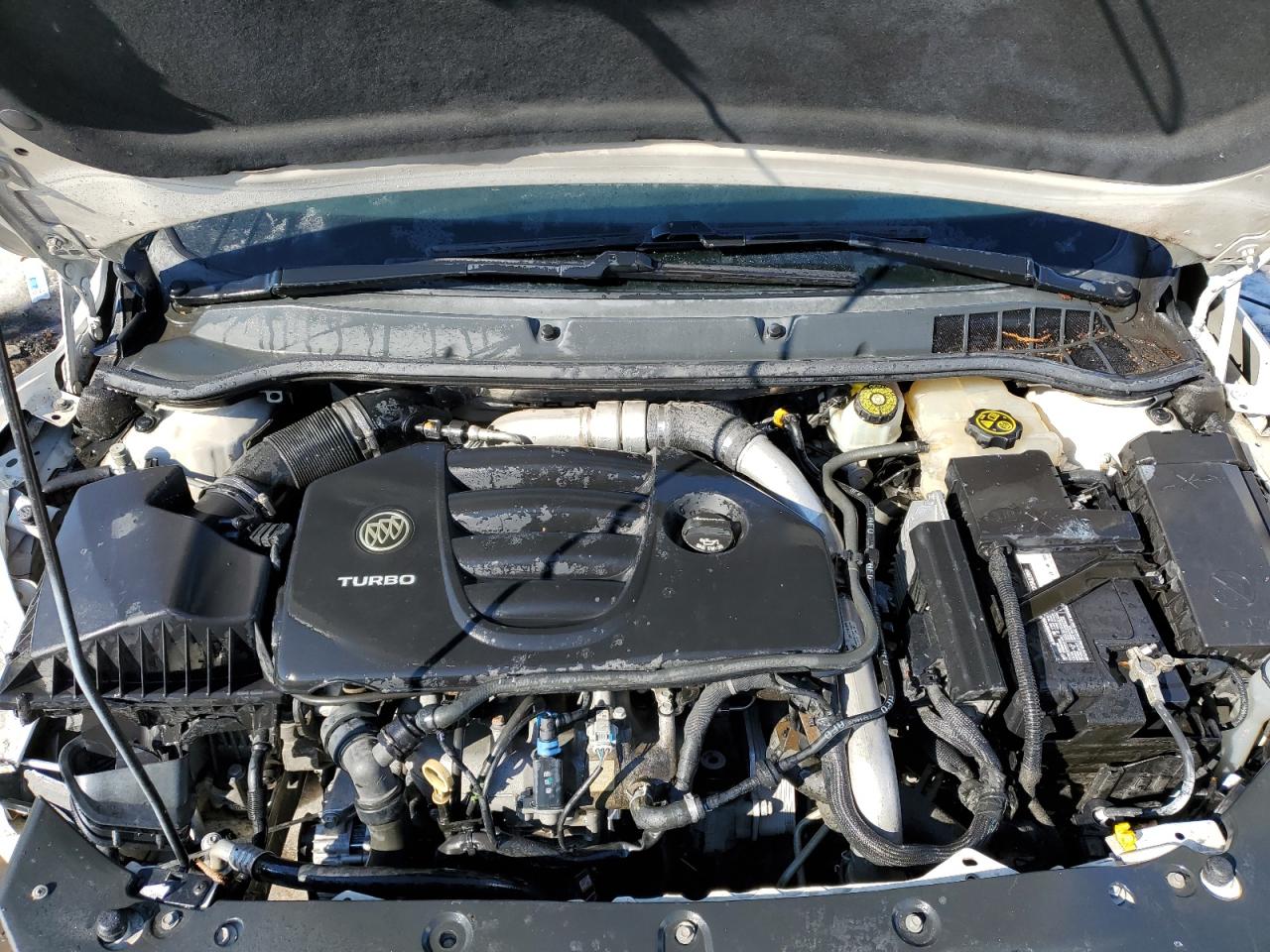 2014 Buick Verano - Image 11