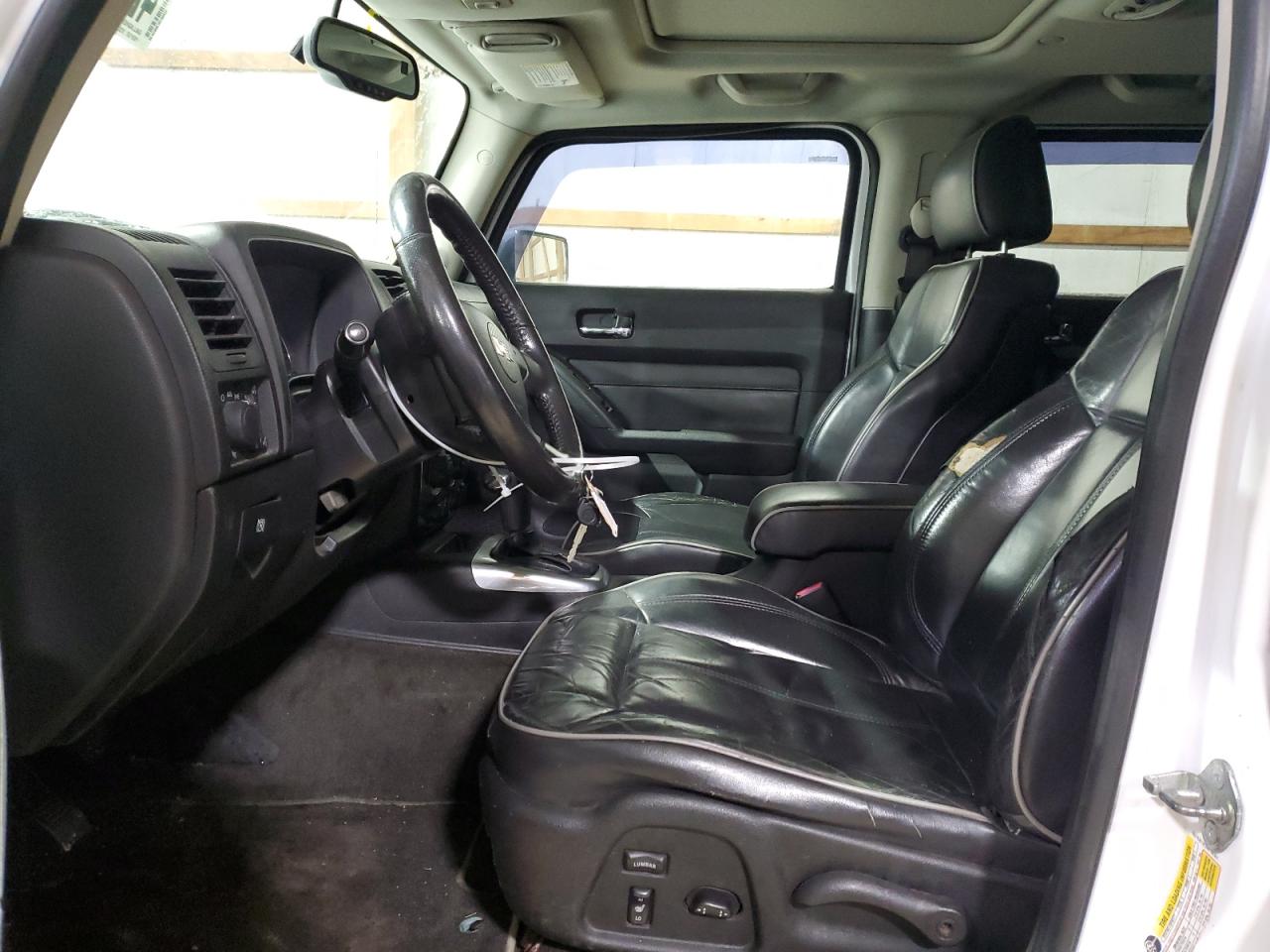 2008 Hummer H3 - Image 7