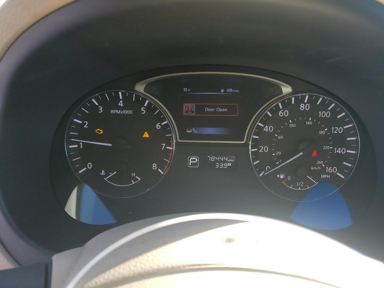 2015 Nissan Altima - Image 9