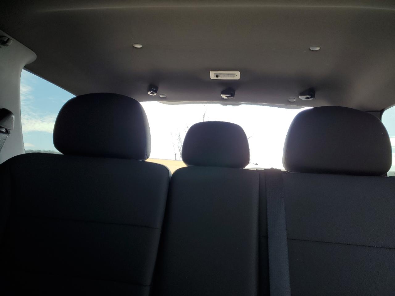 2010 Ford Escape - Image 10