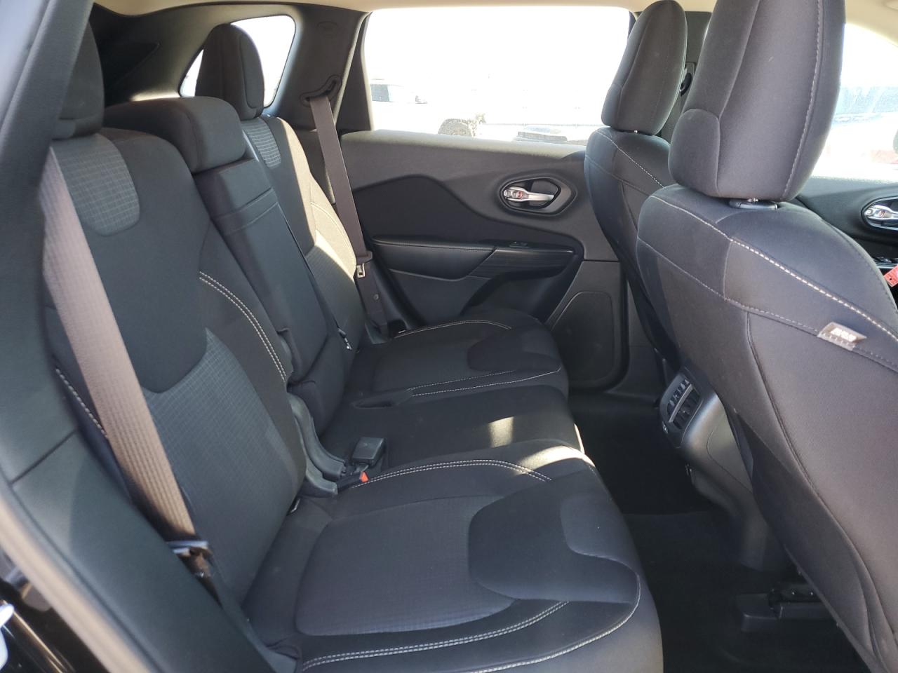 2015 Jeep Grand Cherokee - Image 11