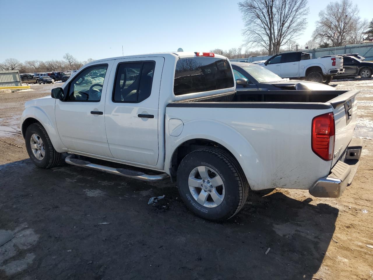 2013 Nissan Navara (Frontier) - Image 2