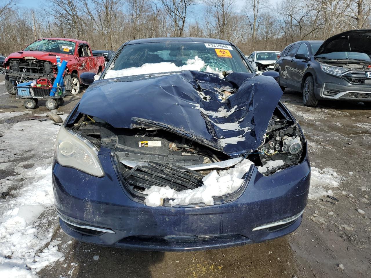 2014 Chrysler 200 - Image 5
