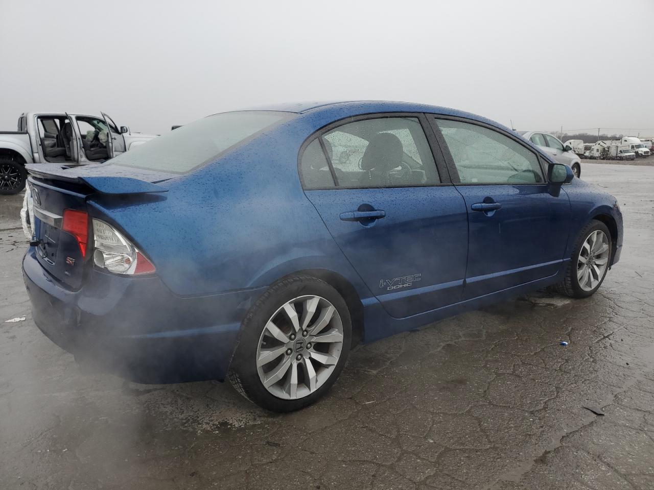 2011 Honda Civic - Image 3