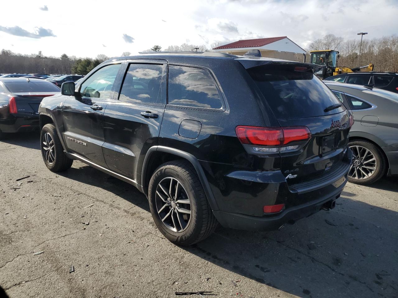 2018 Jeep Grand Cherokee - Image 2
