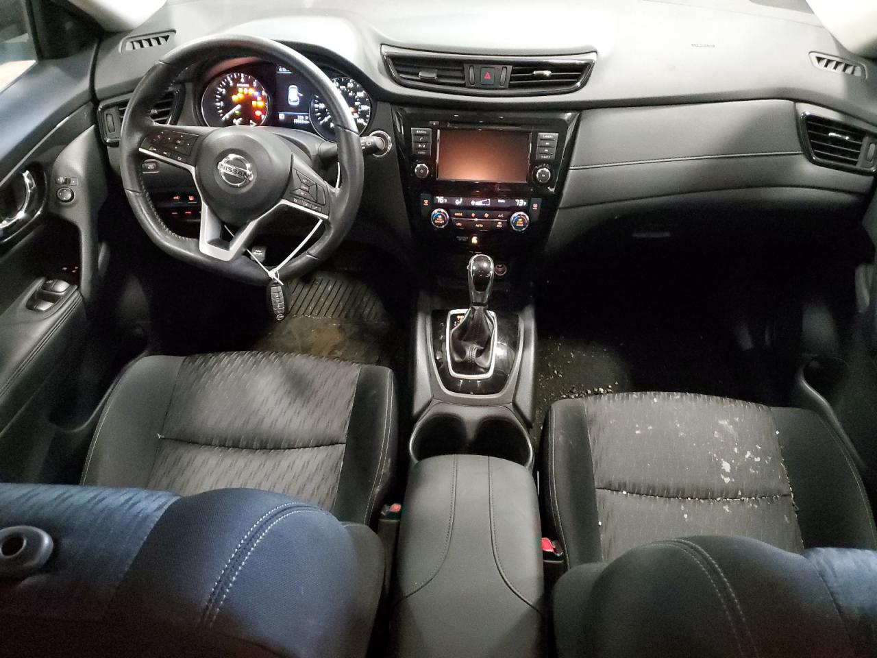 2018 Nissan Rogue - Image 8