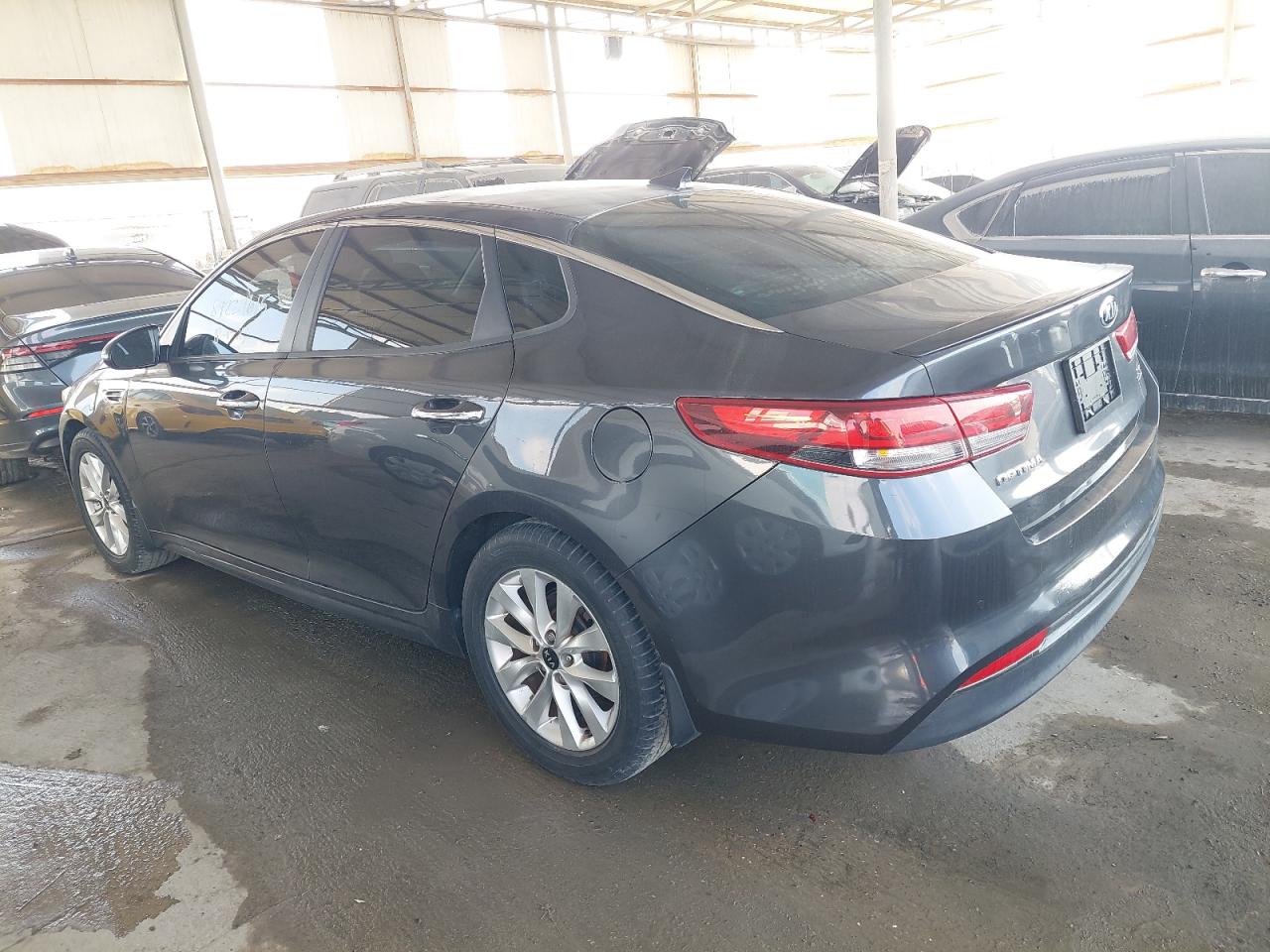 5XXGT4L38JG231750 - 2018 Kia Optima - #89227615