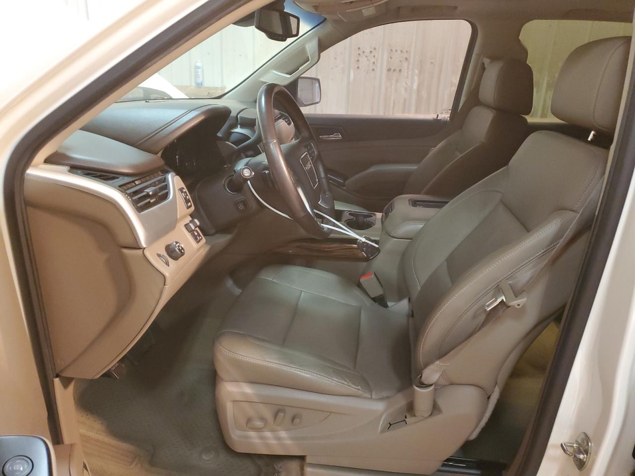 2015 GMC Yukon - Image 7