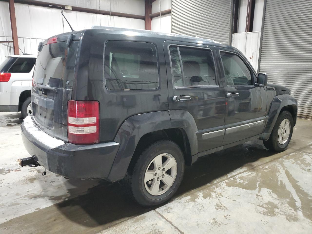 2012 Jeep Liberty (North America) - Image 3
