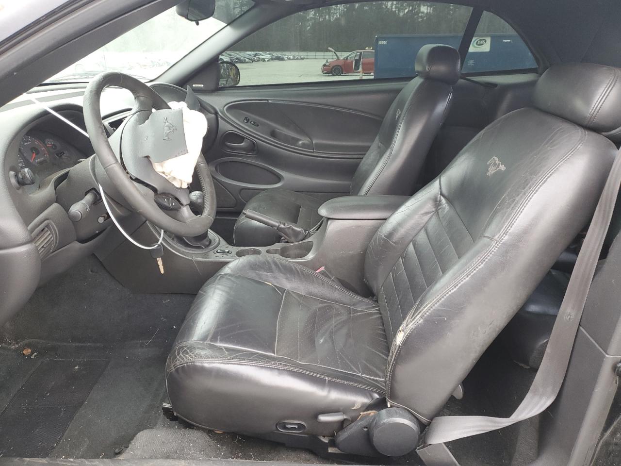 2002 Ford Mustang - Image 7