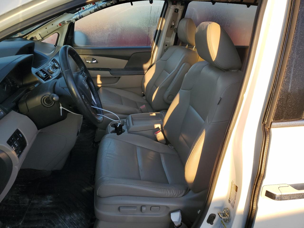 2017 Honda Odyssey - Image 7
