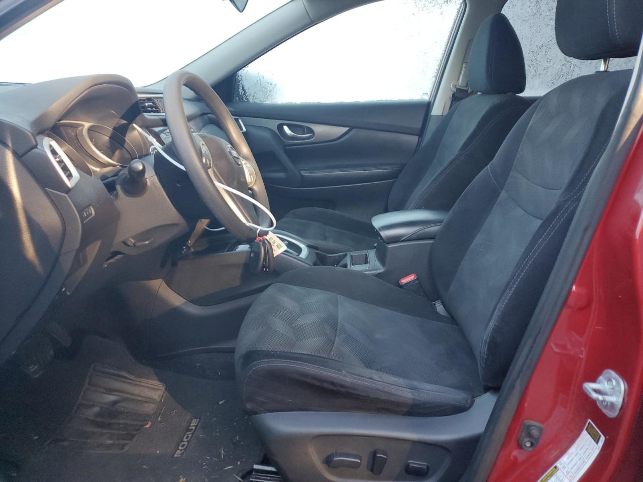 2016 Nissan Rogue - Image 7