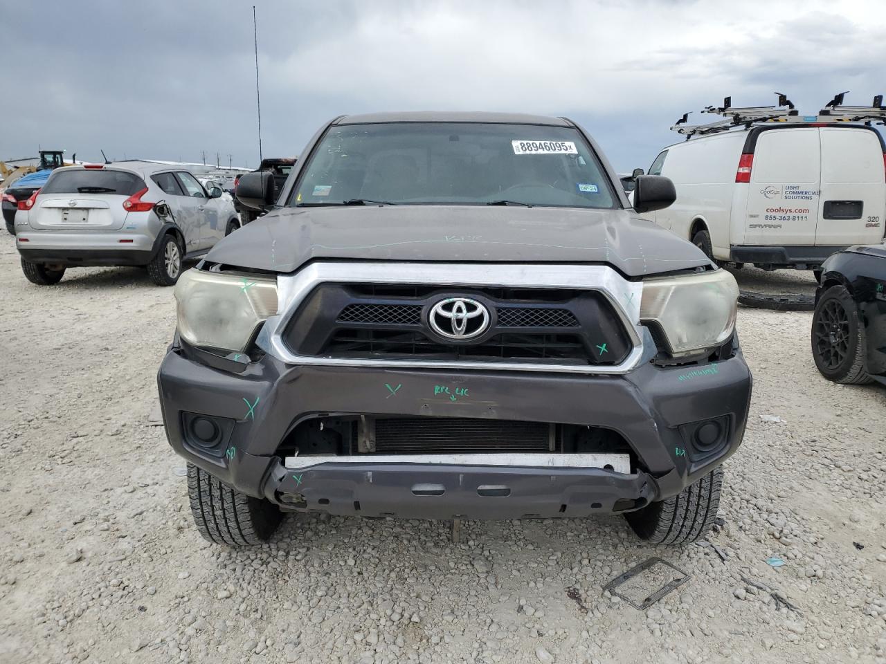 2015 Toyota Tacoma - Image 5