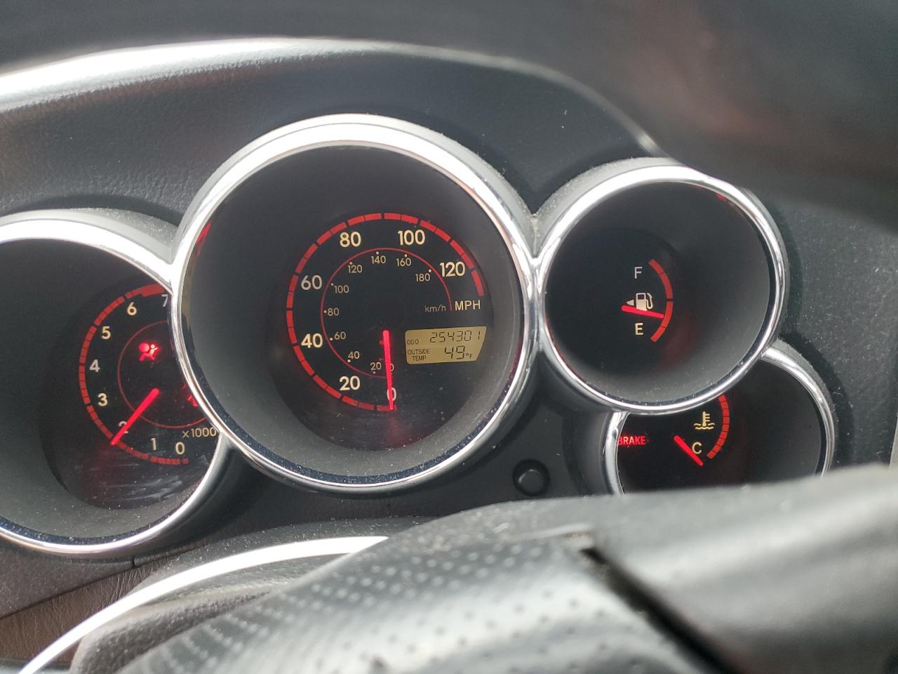 2004 Toyota Corolla - Image 9