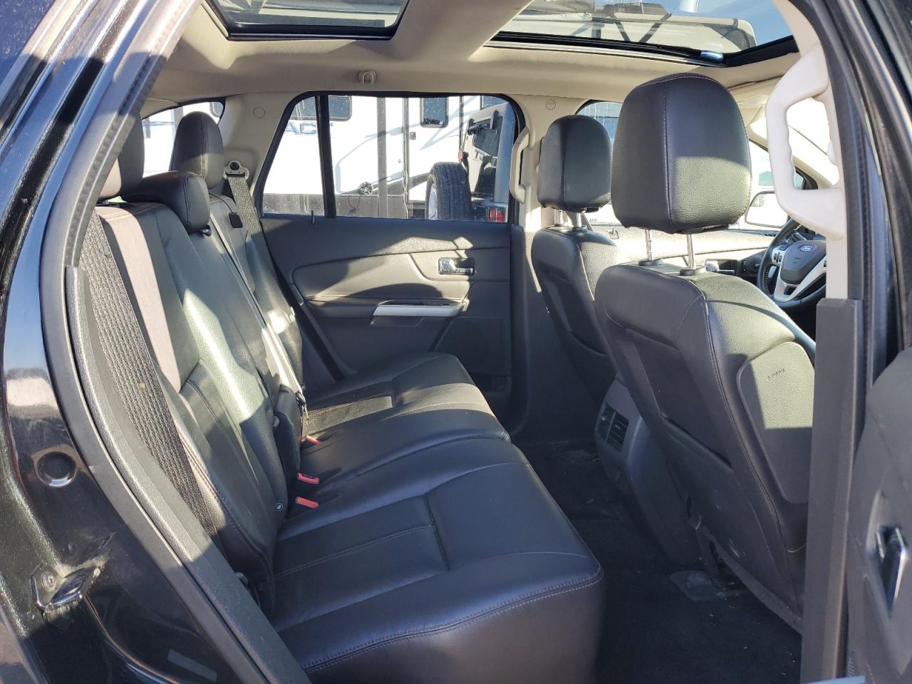2014 Ford Edge - Image 11