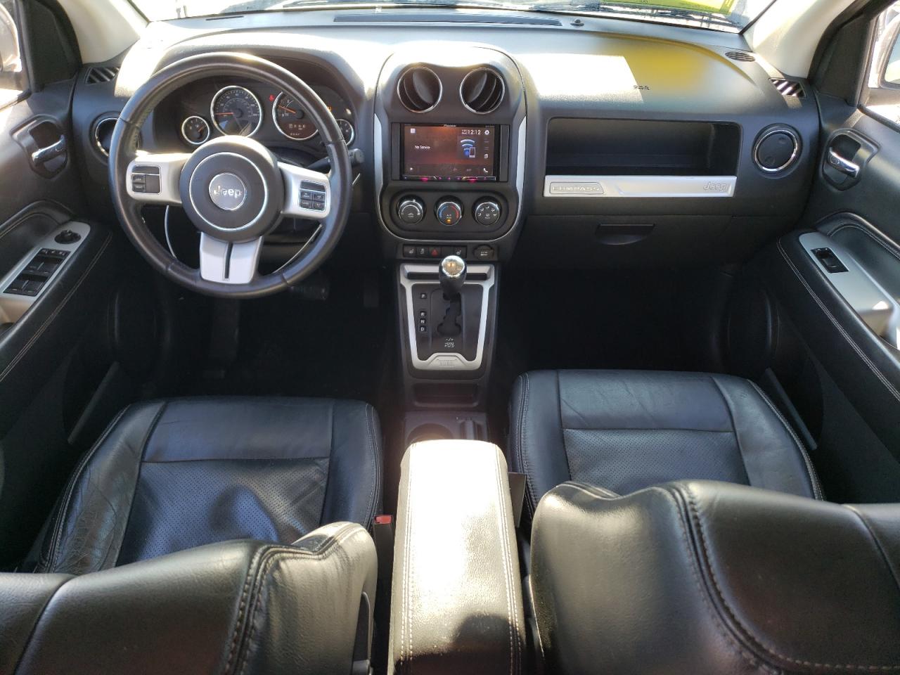 2016 Jeep Compass - Image 8