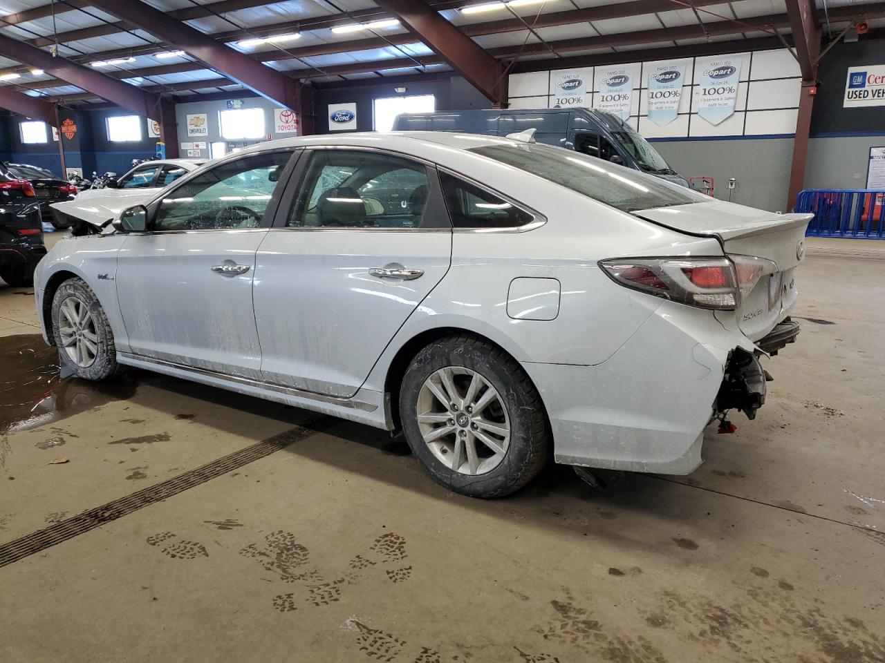 2017 Hyundai Sonata - Image 2