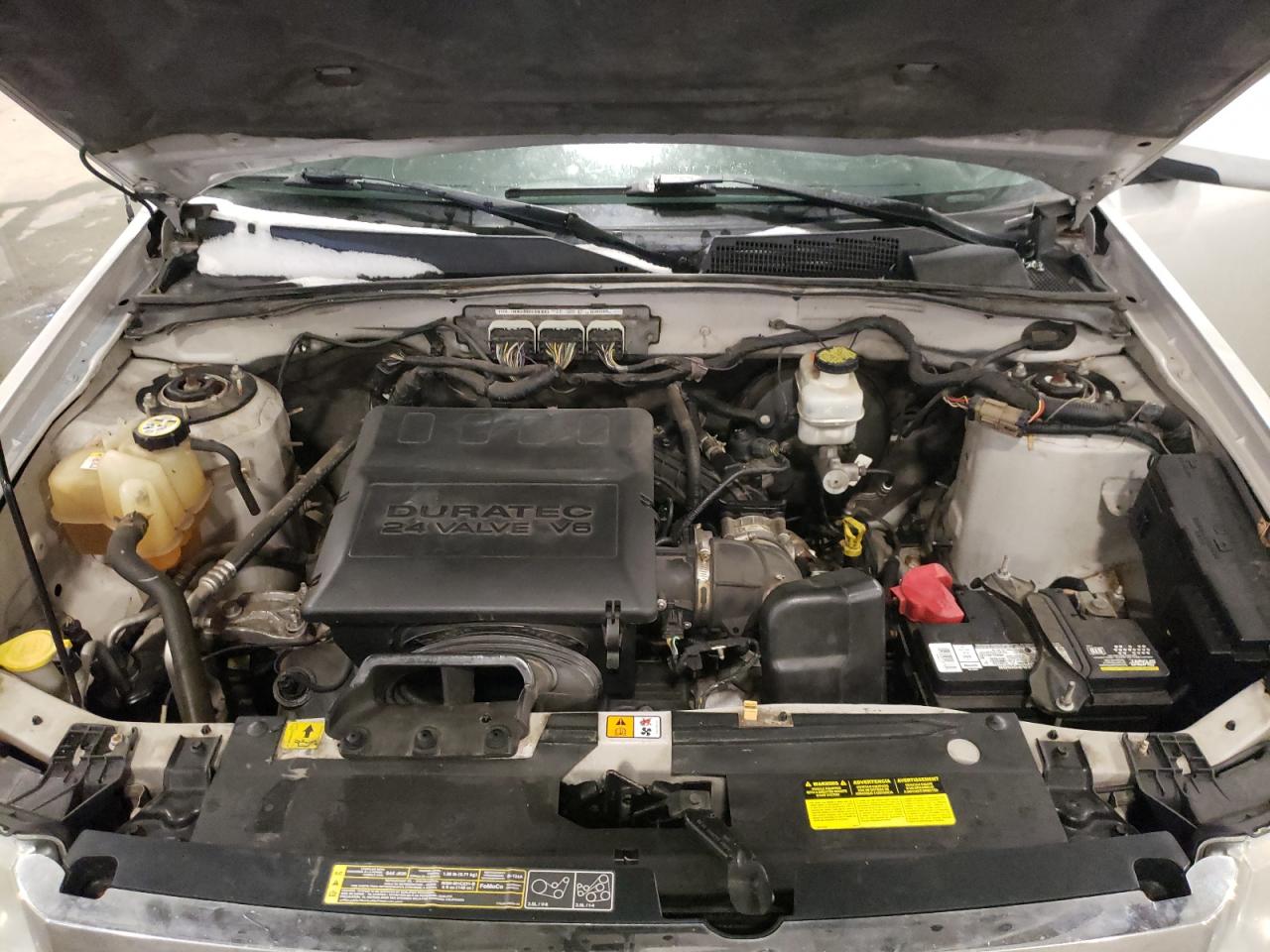2011 Ford Escape - Image 12