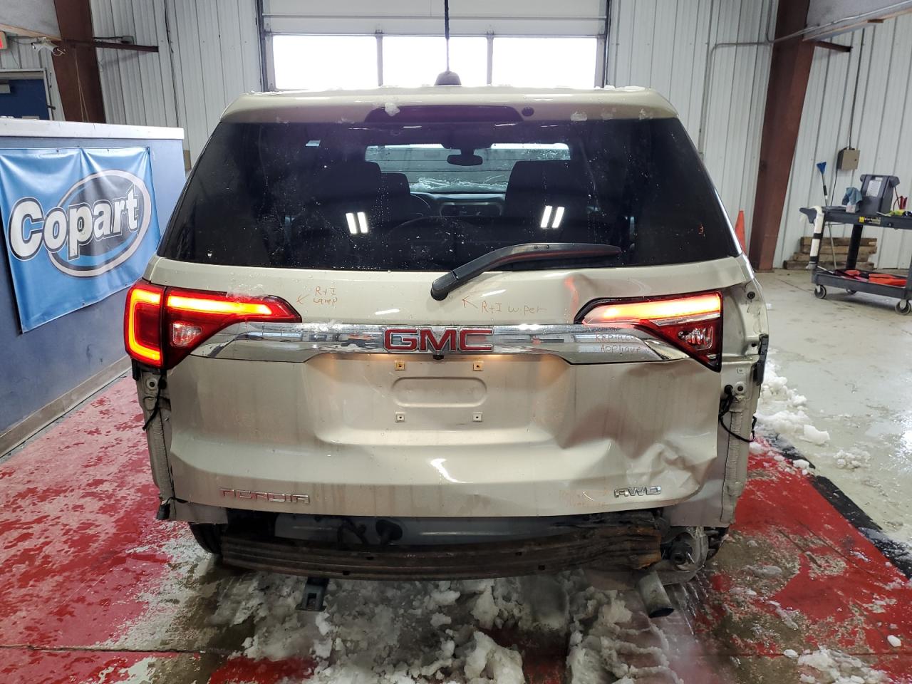 2017 GMC Acadia - Image 6