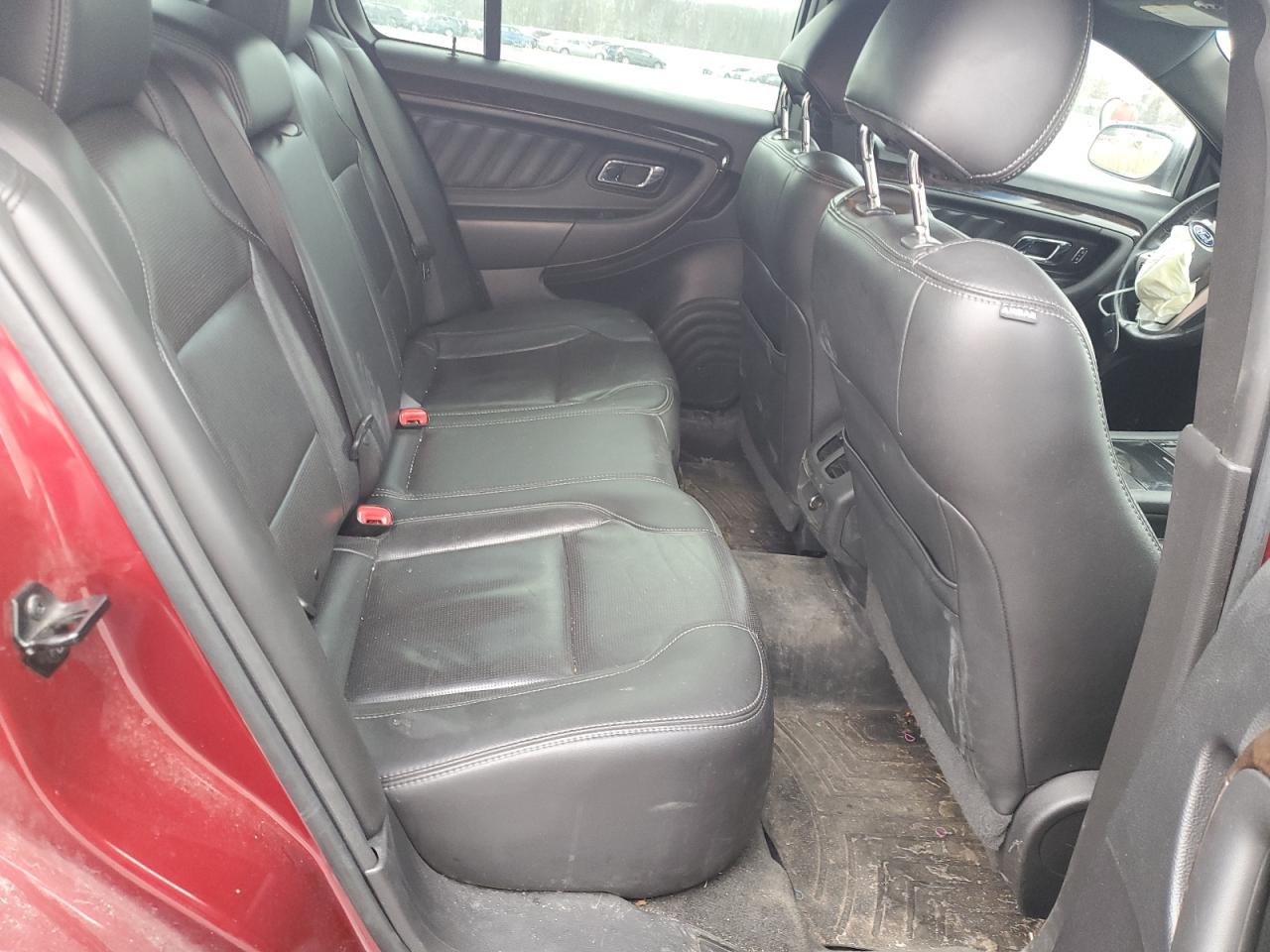 2013 Ford Taurus - Image 11