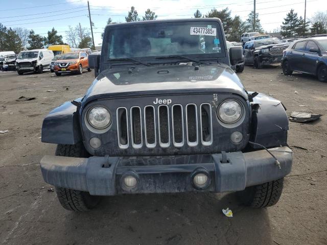 Parquets JEEP WRANGLER 2017 Czarny