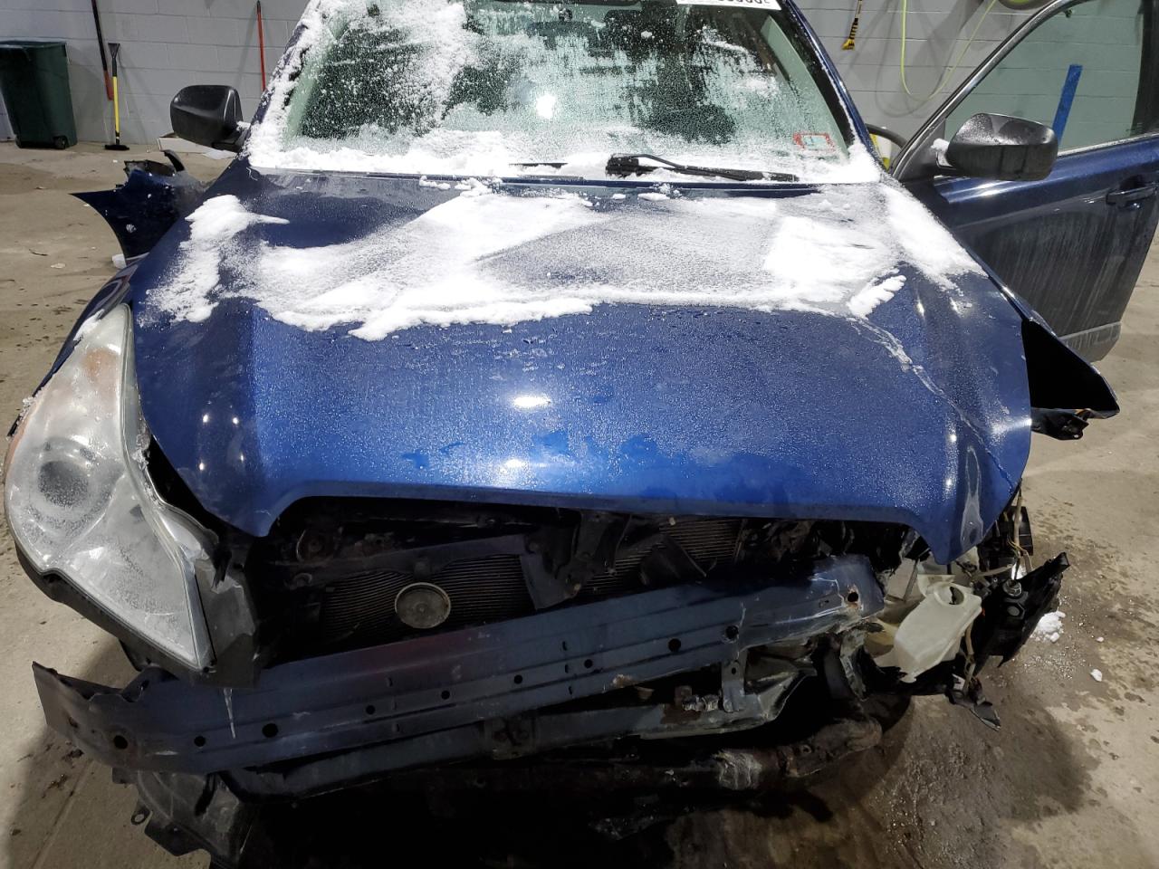 2011 Subaru Outback - Image 12