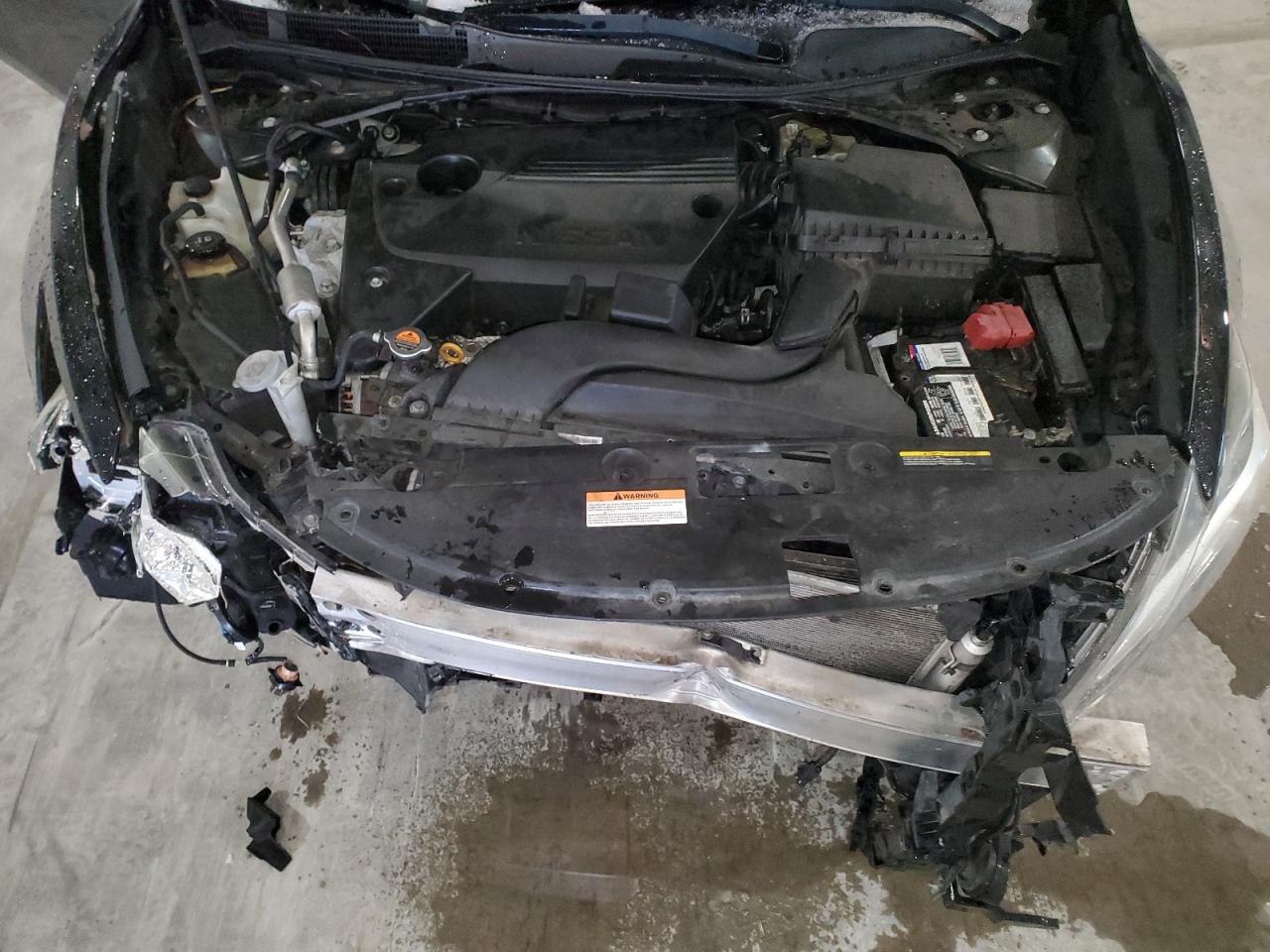 2017 Nissan Altima - Image 12