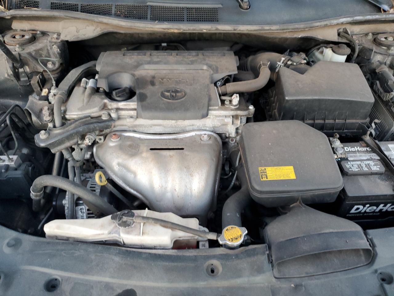 2012 Toyota Camry - Image 13
