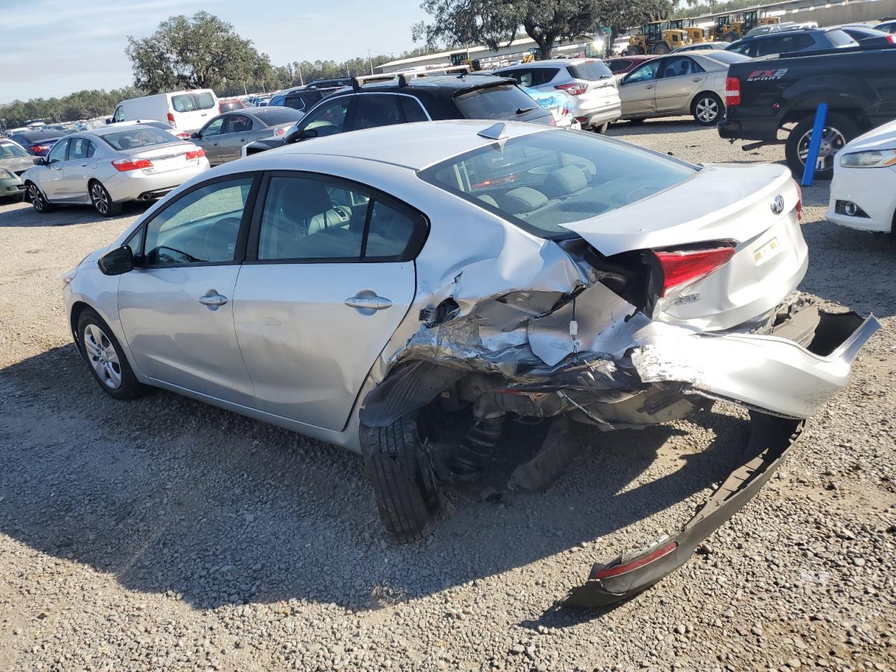 2018 Kia Forte - Image 2