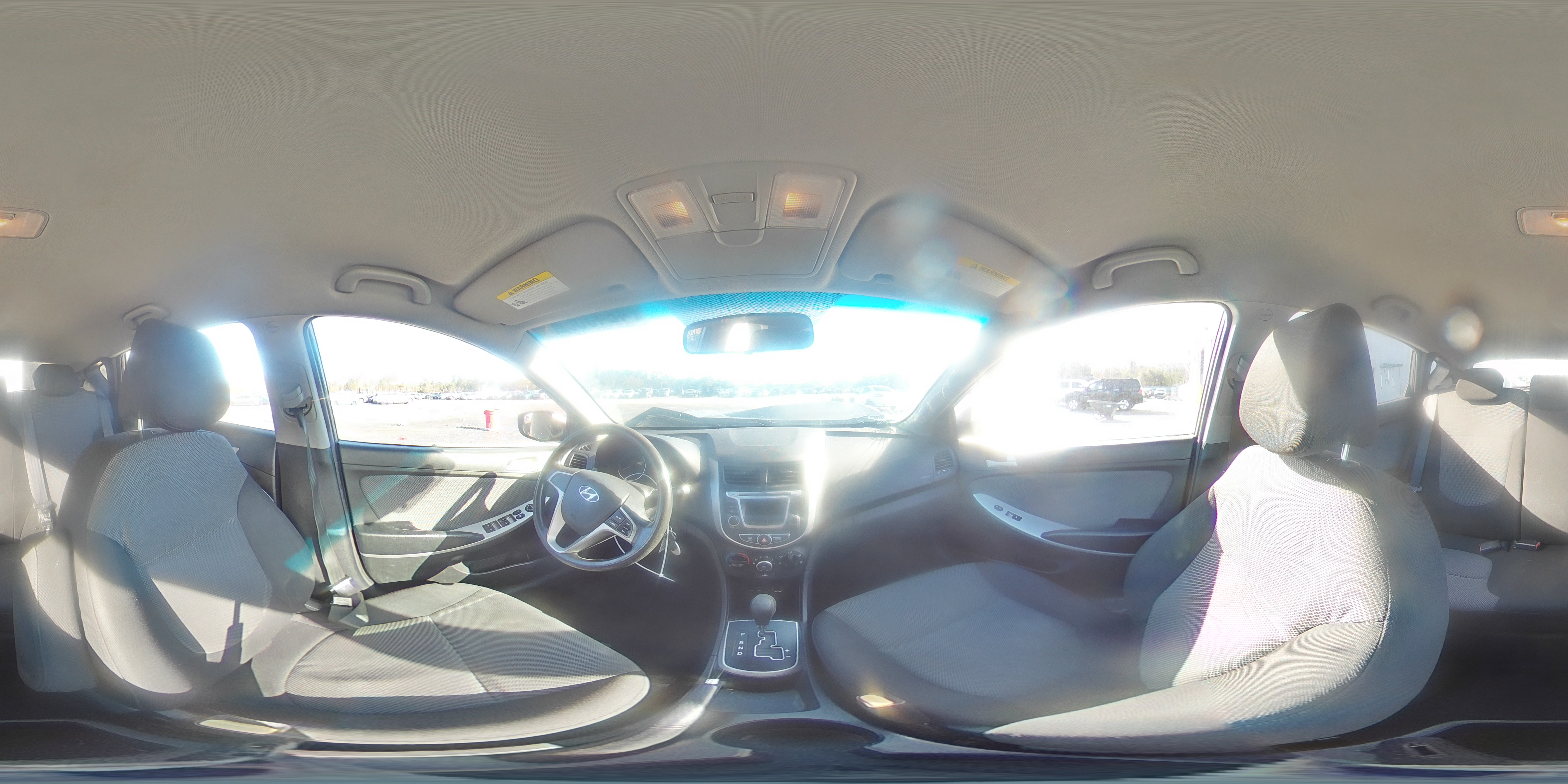 2014 Hyundai Accent - Image 14