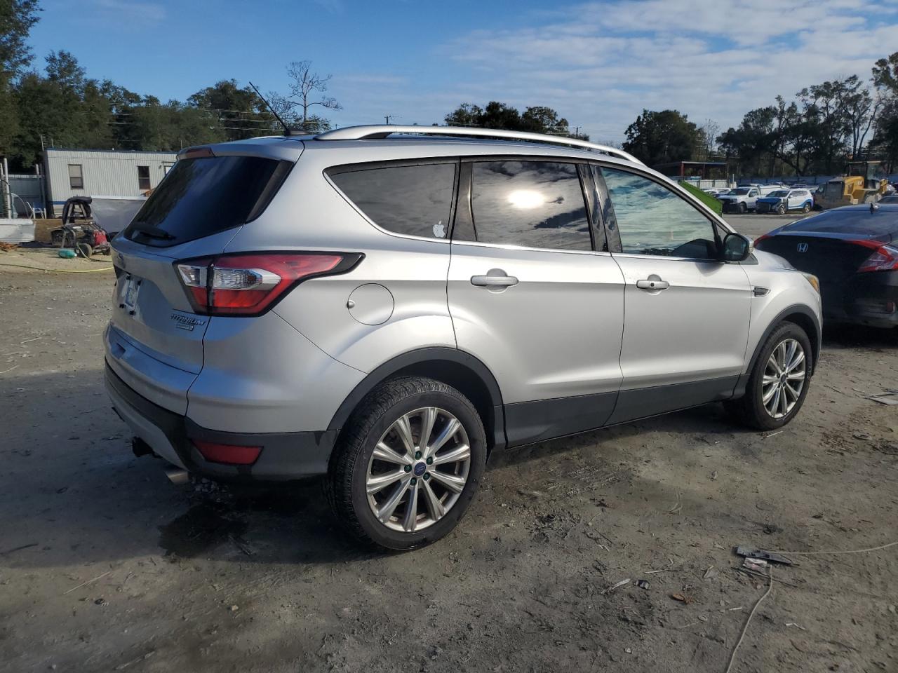2017 Ford Escape - Image 3