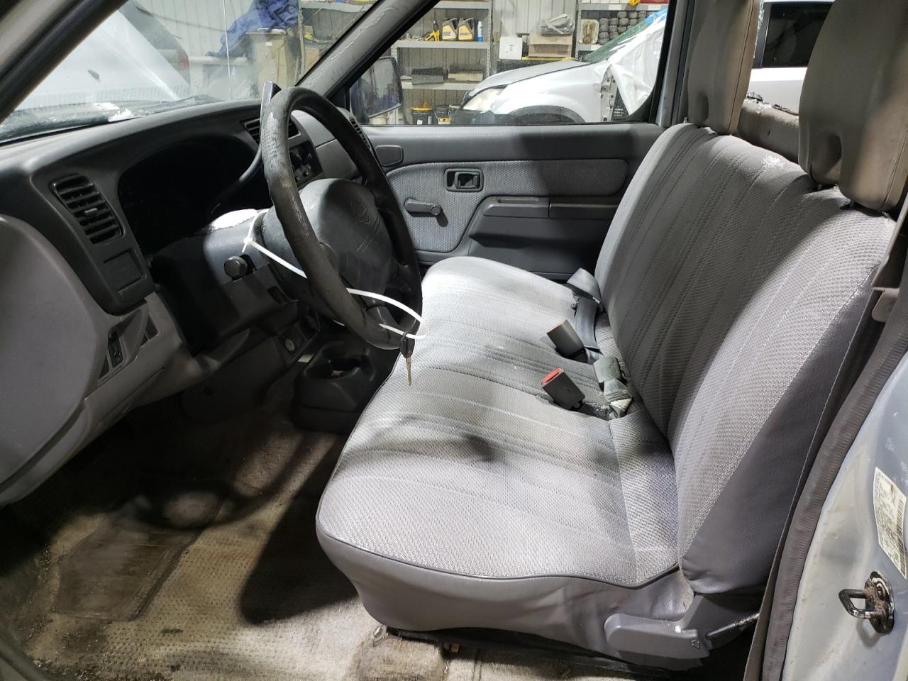 2000 Nissan Navara (Frontier) - Image 7