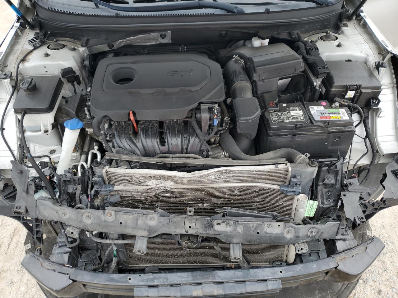 2017 Hyundai Sonata - Image 12