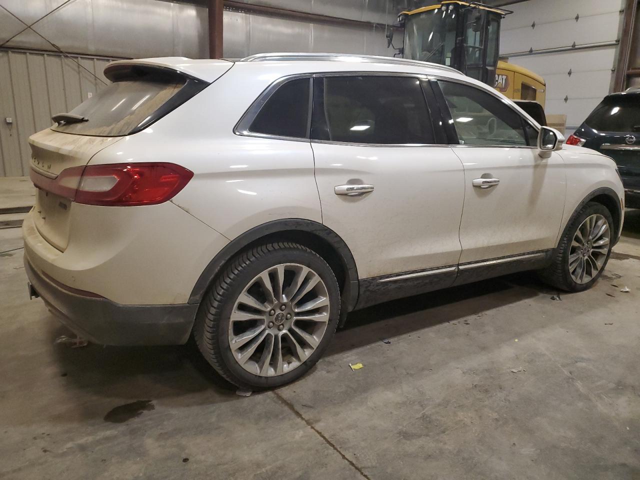 2016 Lincoln MKX - Image 3