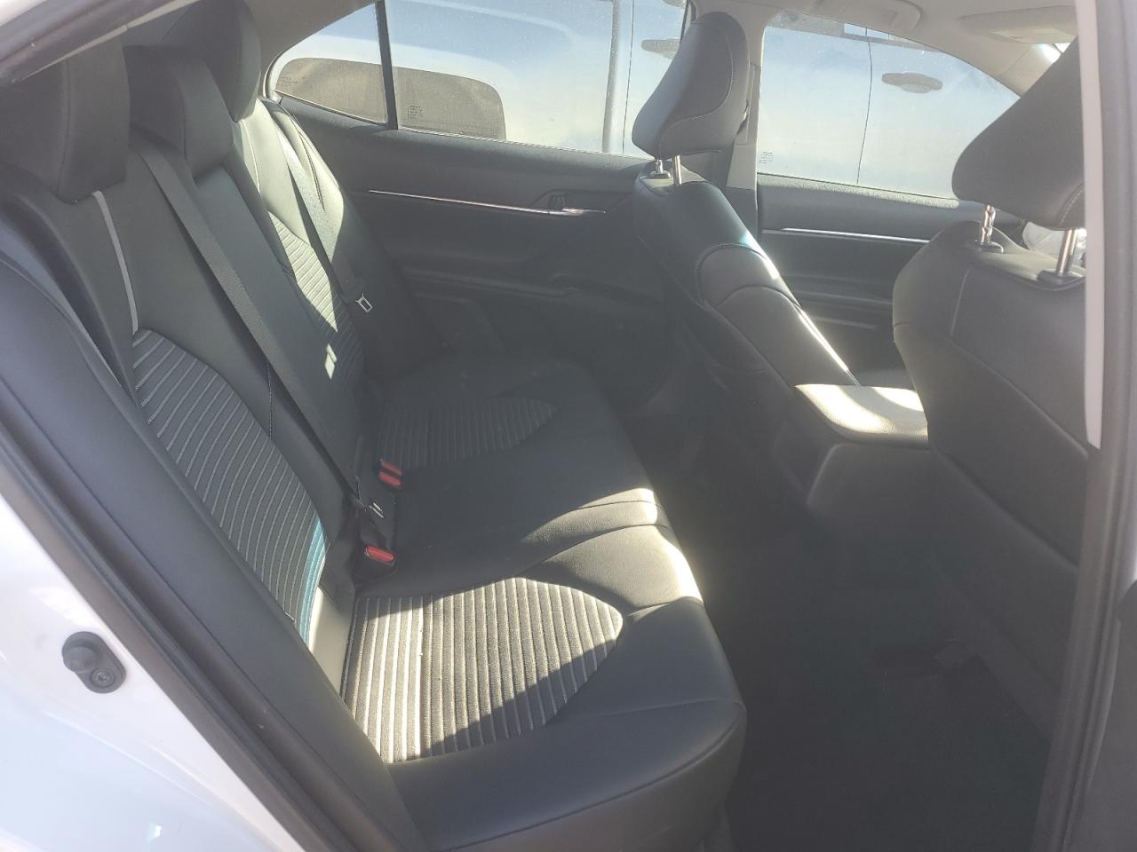 2020 Toyota Camry - Image 10