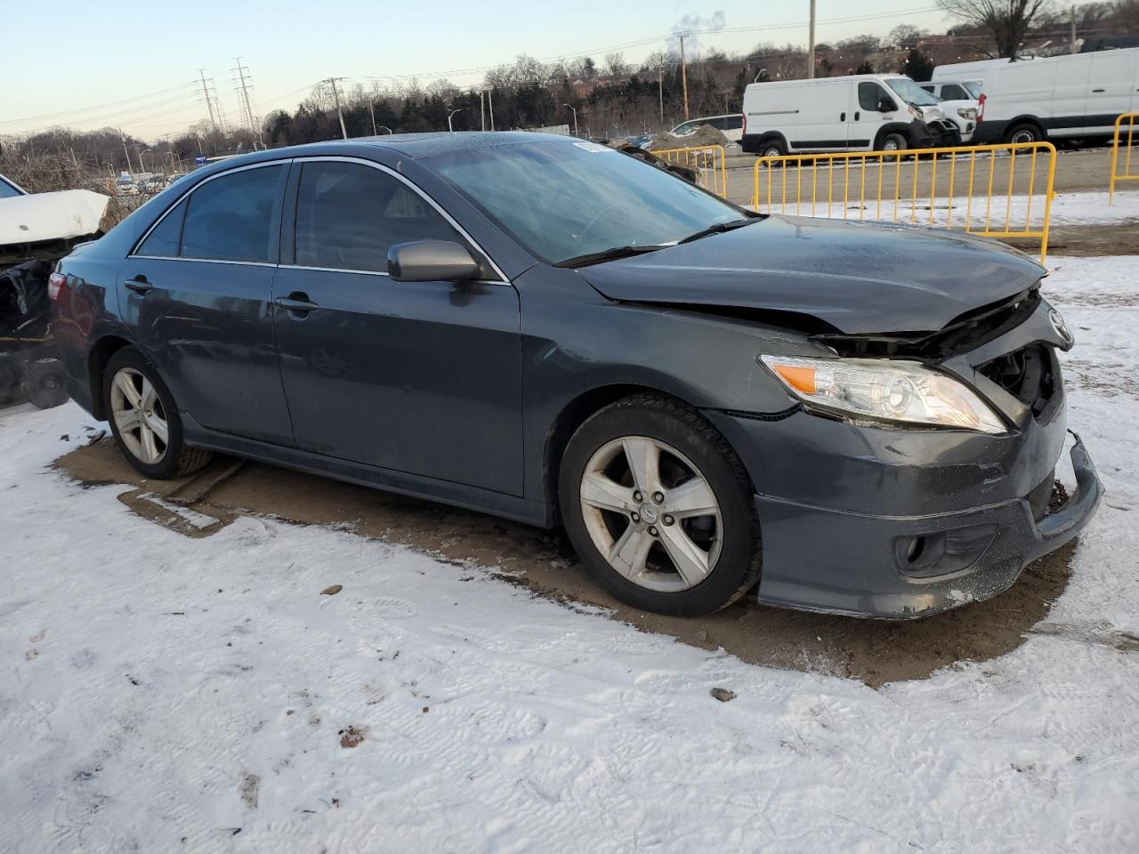 2011 Toyota Camry - Image 4