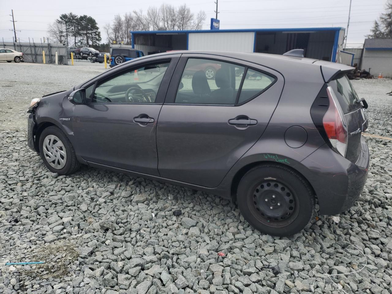 2016 Toyota Prius - Image 2