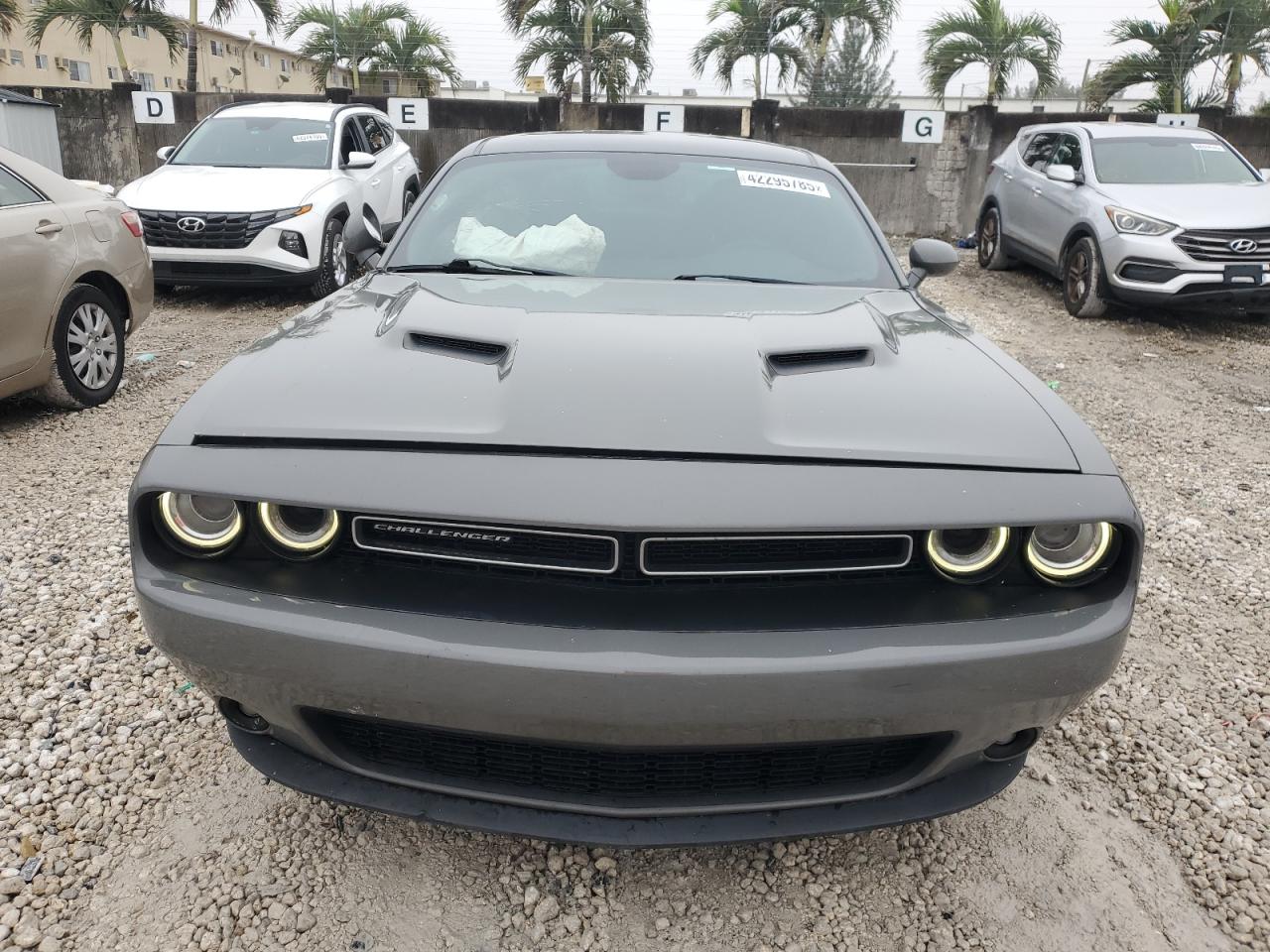 2018 Dodge Challenger - Image 5