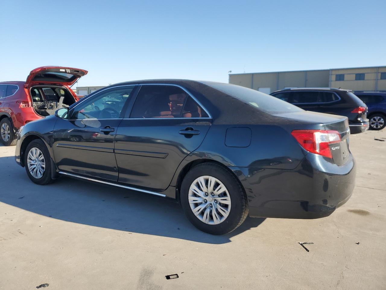 2014 Toyota Camry - Image 2