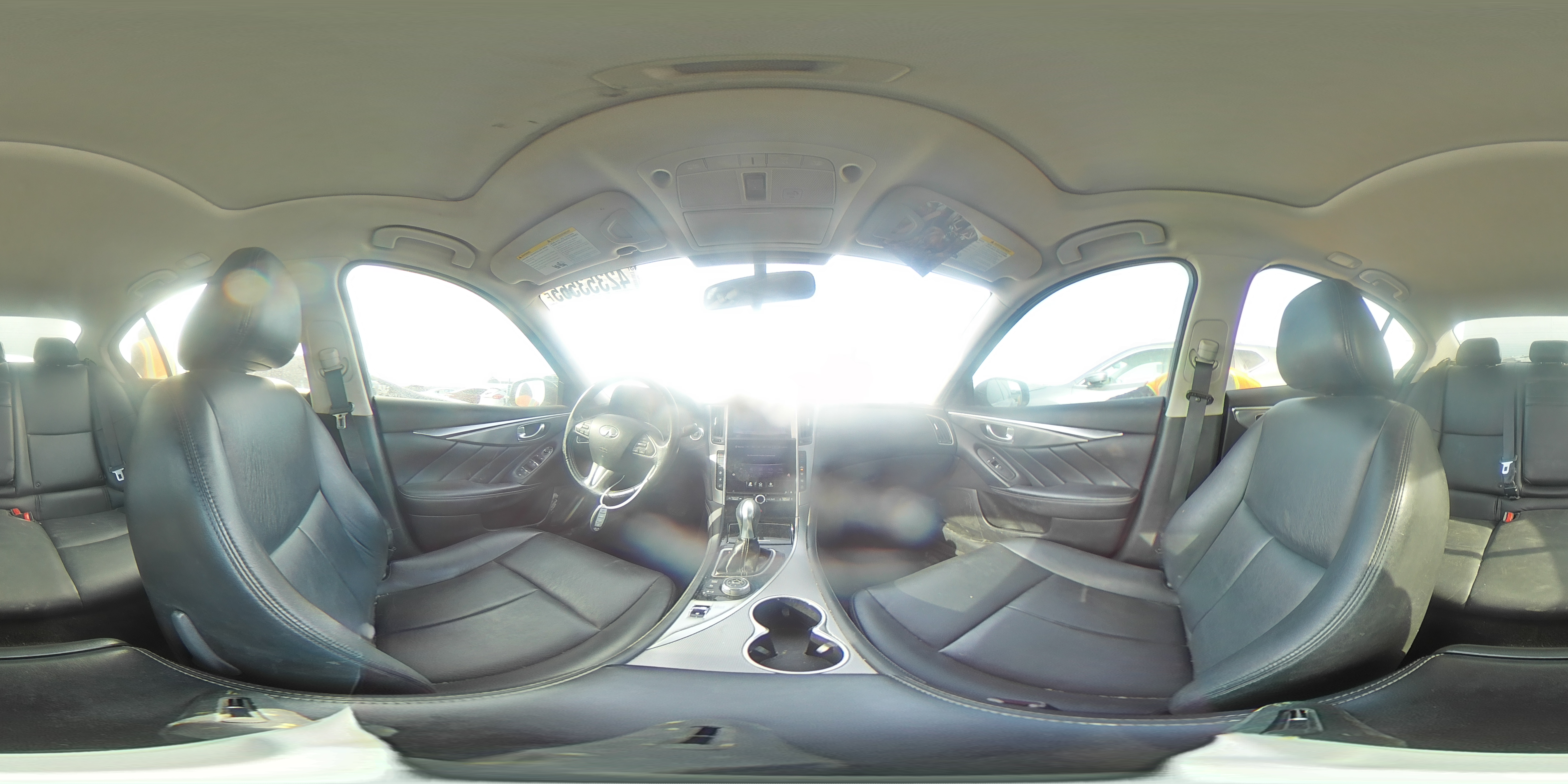 2015 Infiniti Q50 - Image 13