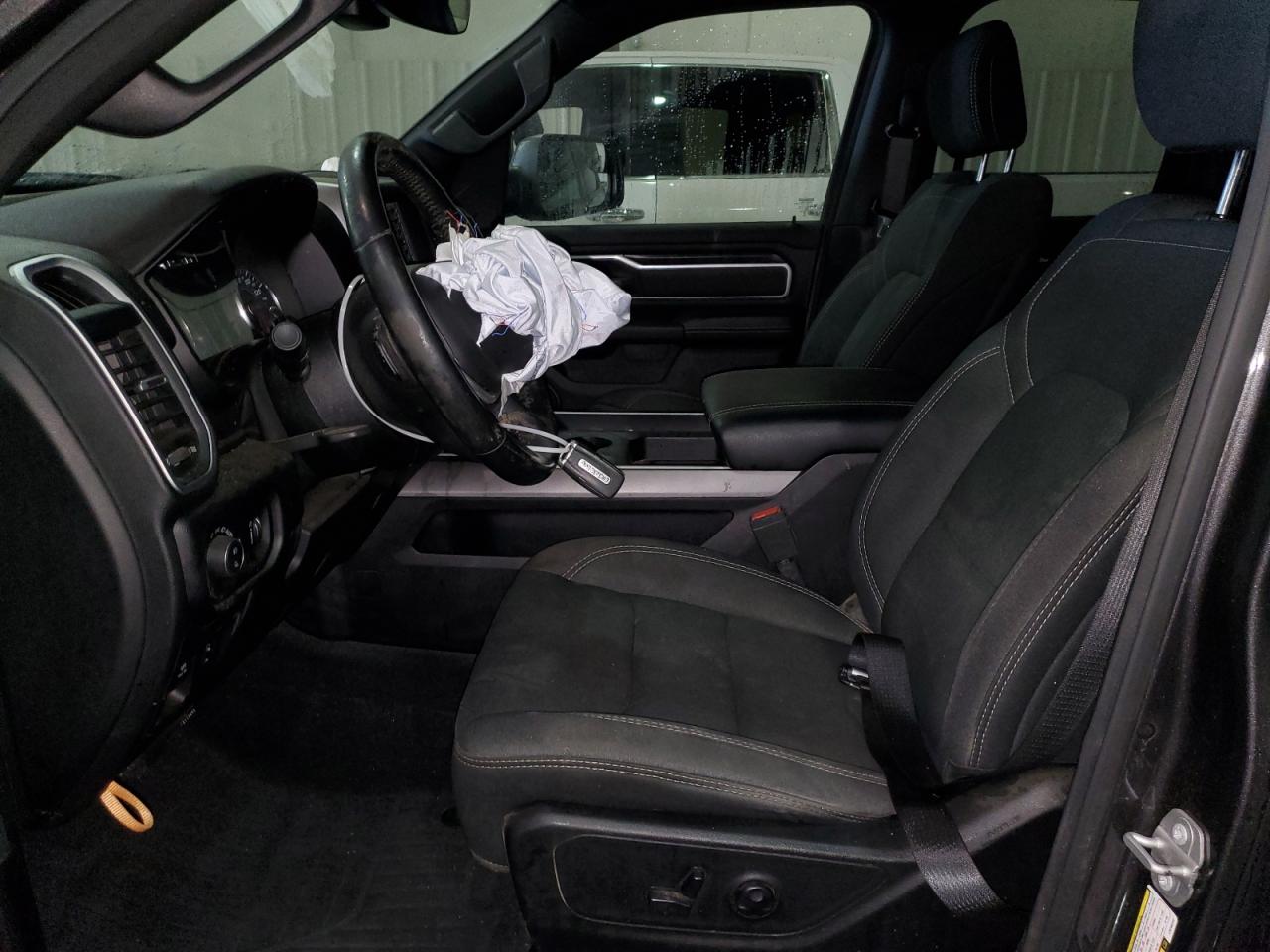 2020 RAM 1500 - Image 7
