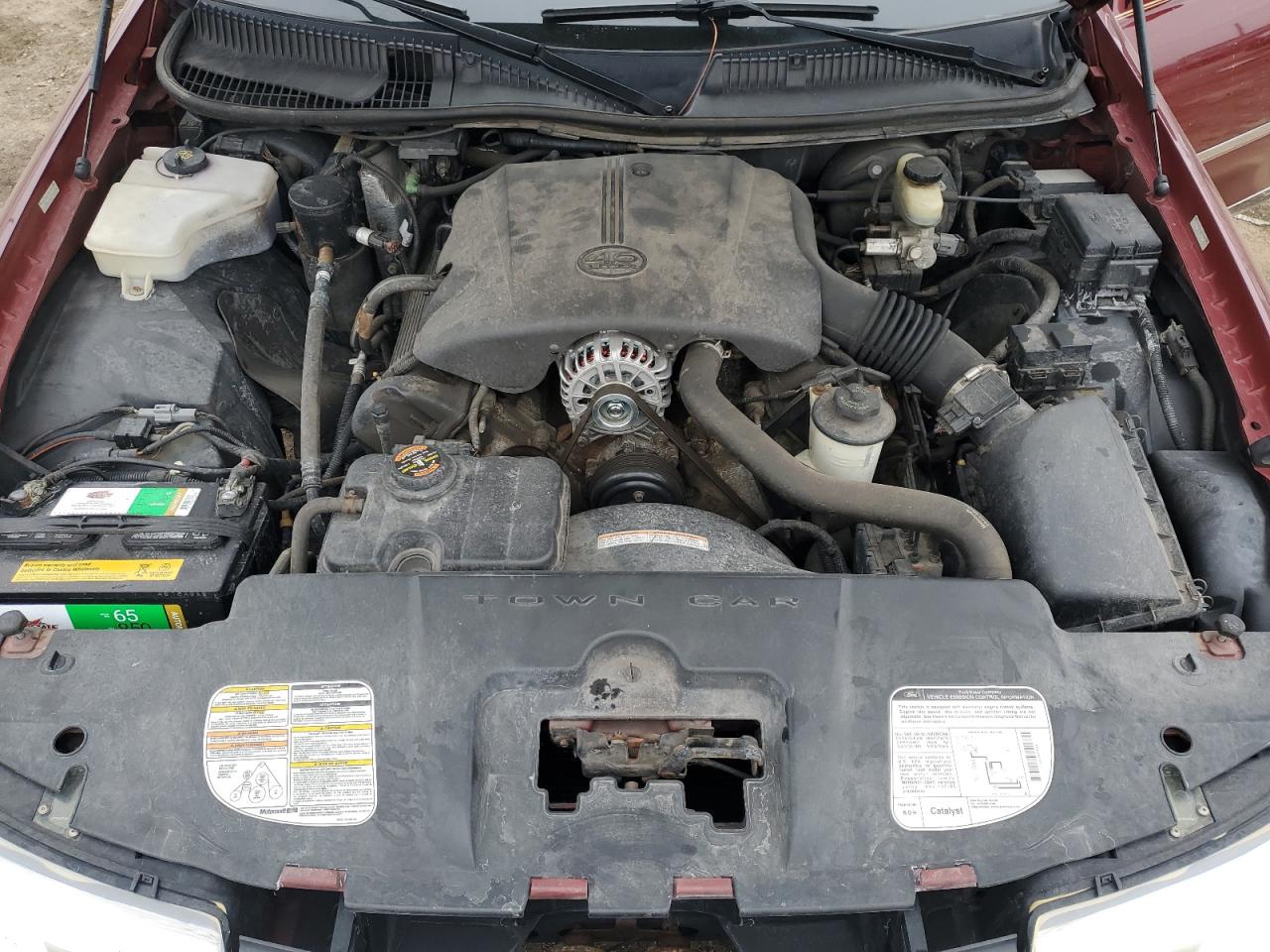 1998 Lincoln Town Car - Image 11