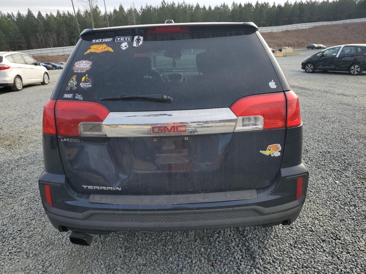 2017 GMC Terrain - Image 6