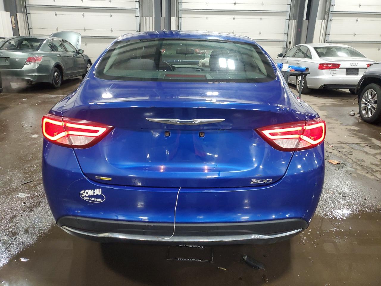 2015 Chrysler 200 - Image 6