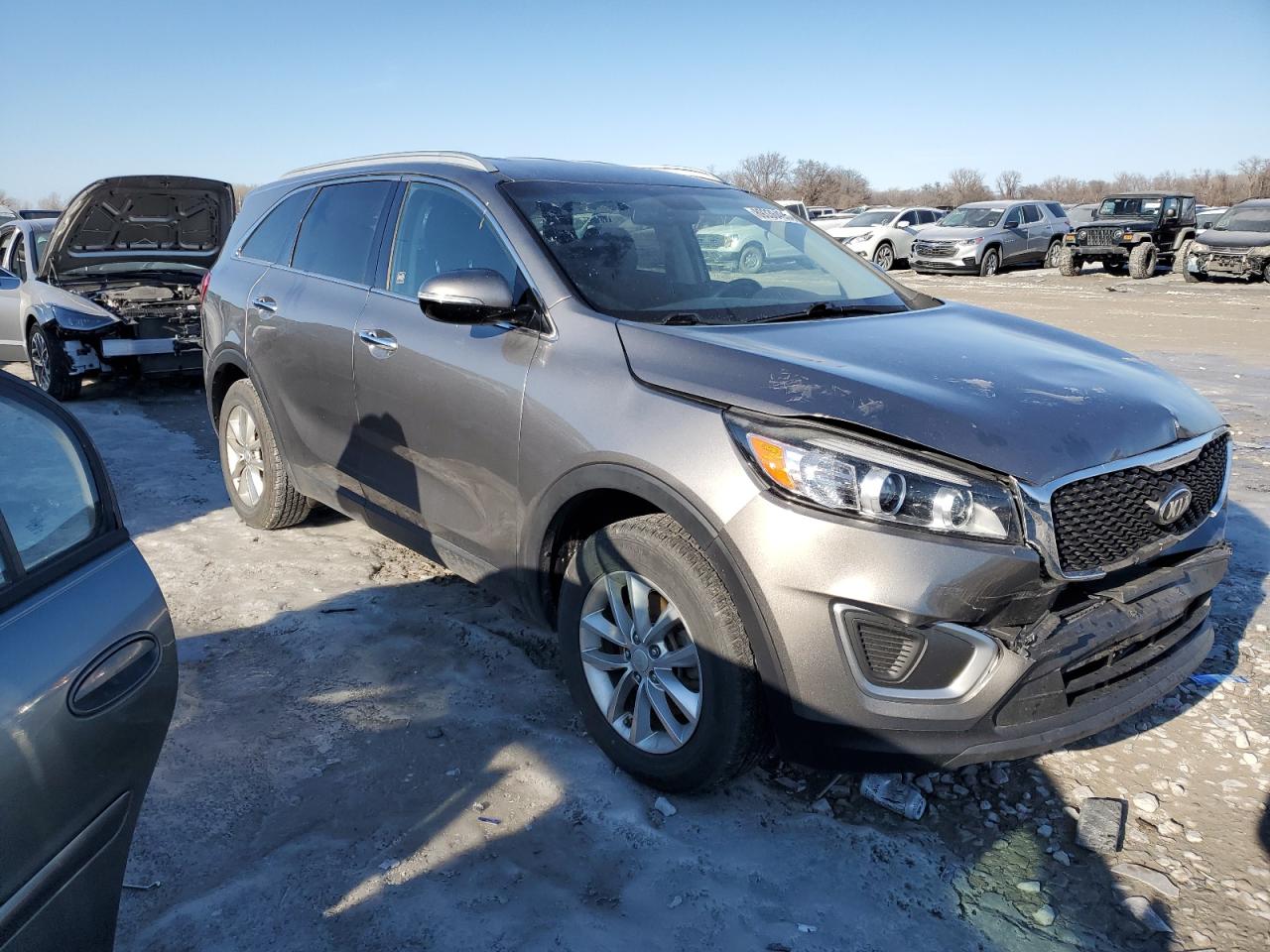 2016 Kia Sorento - Image 4