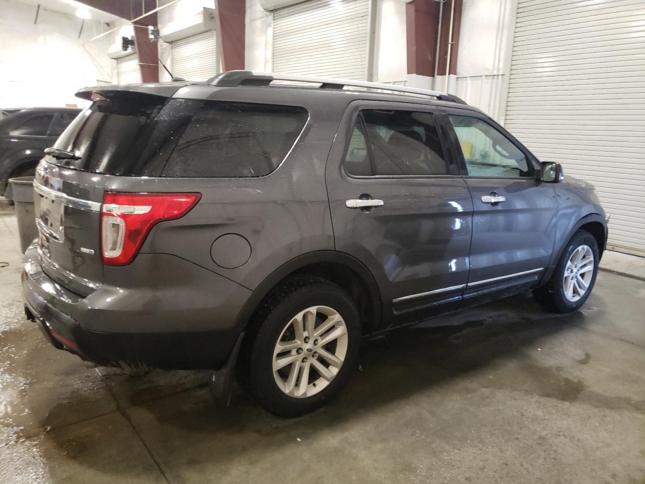 2015 Ford Explorer - Image 3