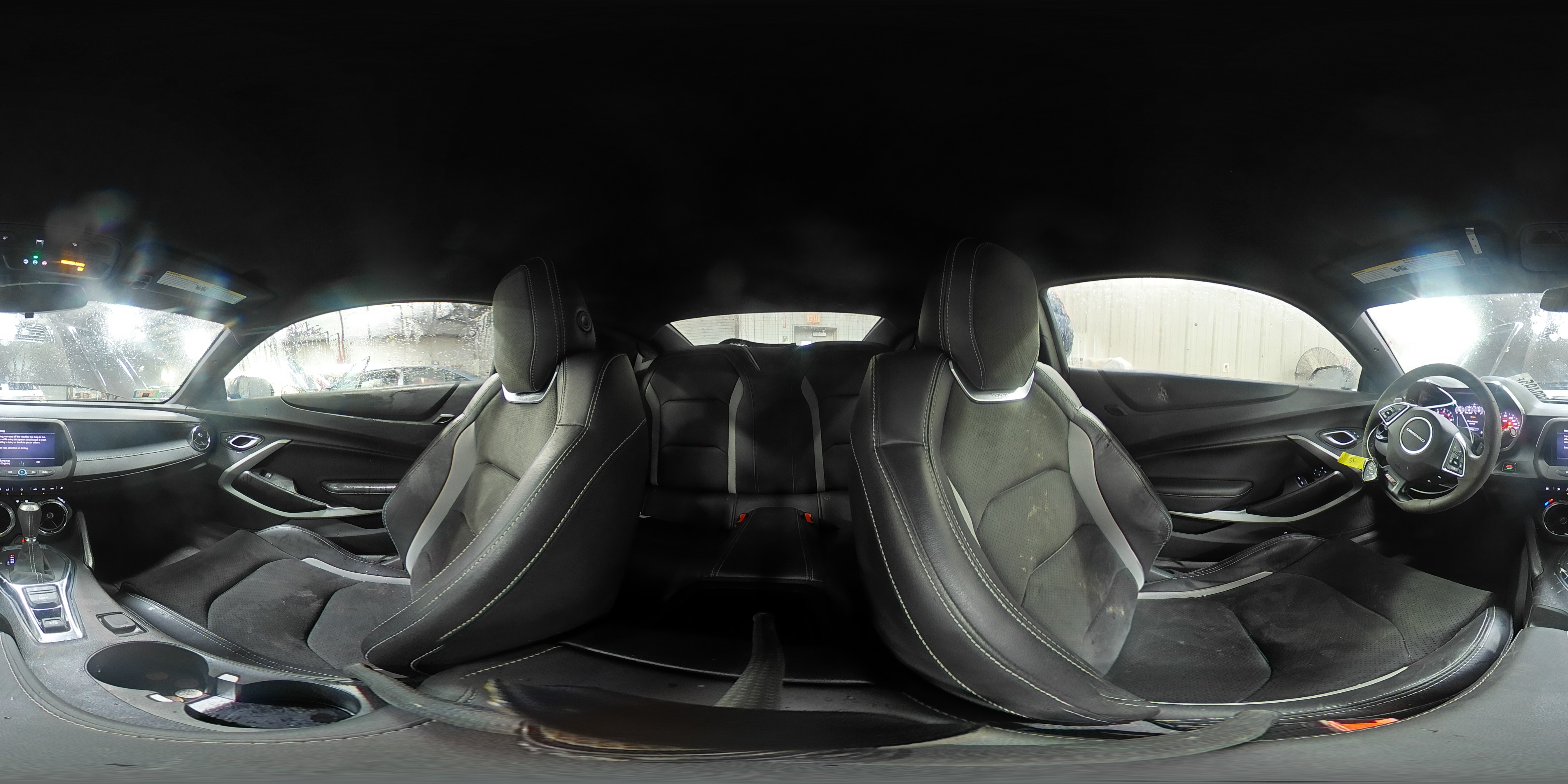 2022 Chevrolet Camaro - Image 15