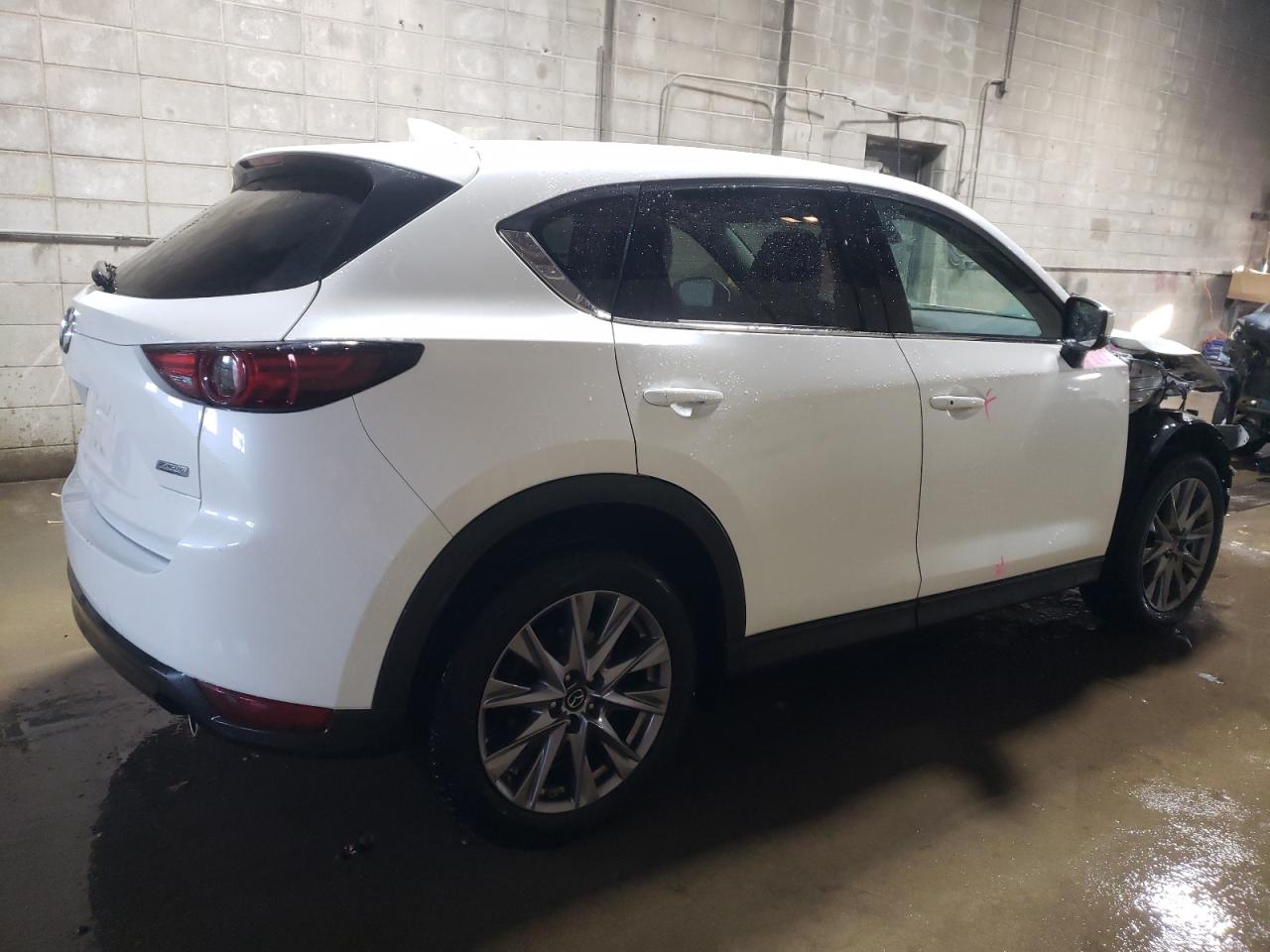 2019 Mazda CX-5 - Image 3