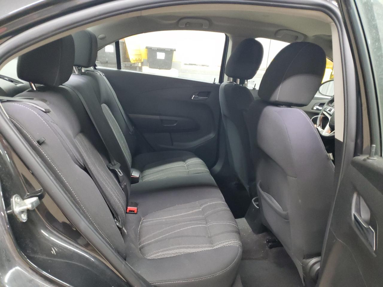 2015 Chevrolet Sonic - Image 10