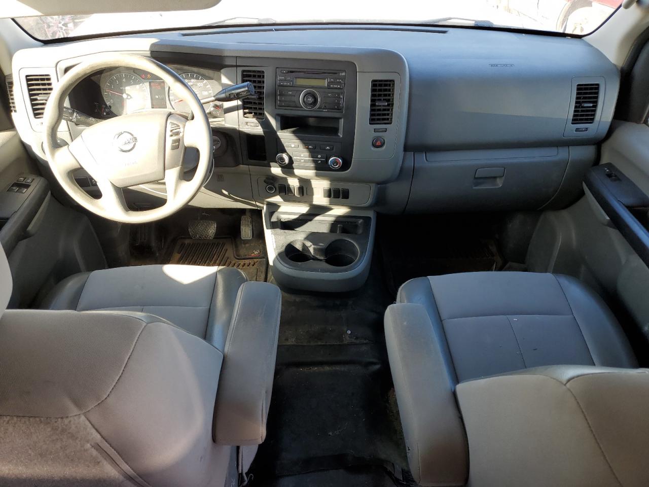 2016 Nissan NV - Image 8